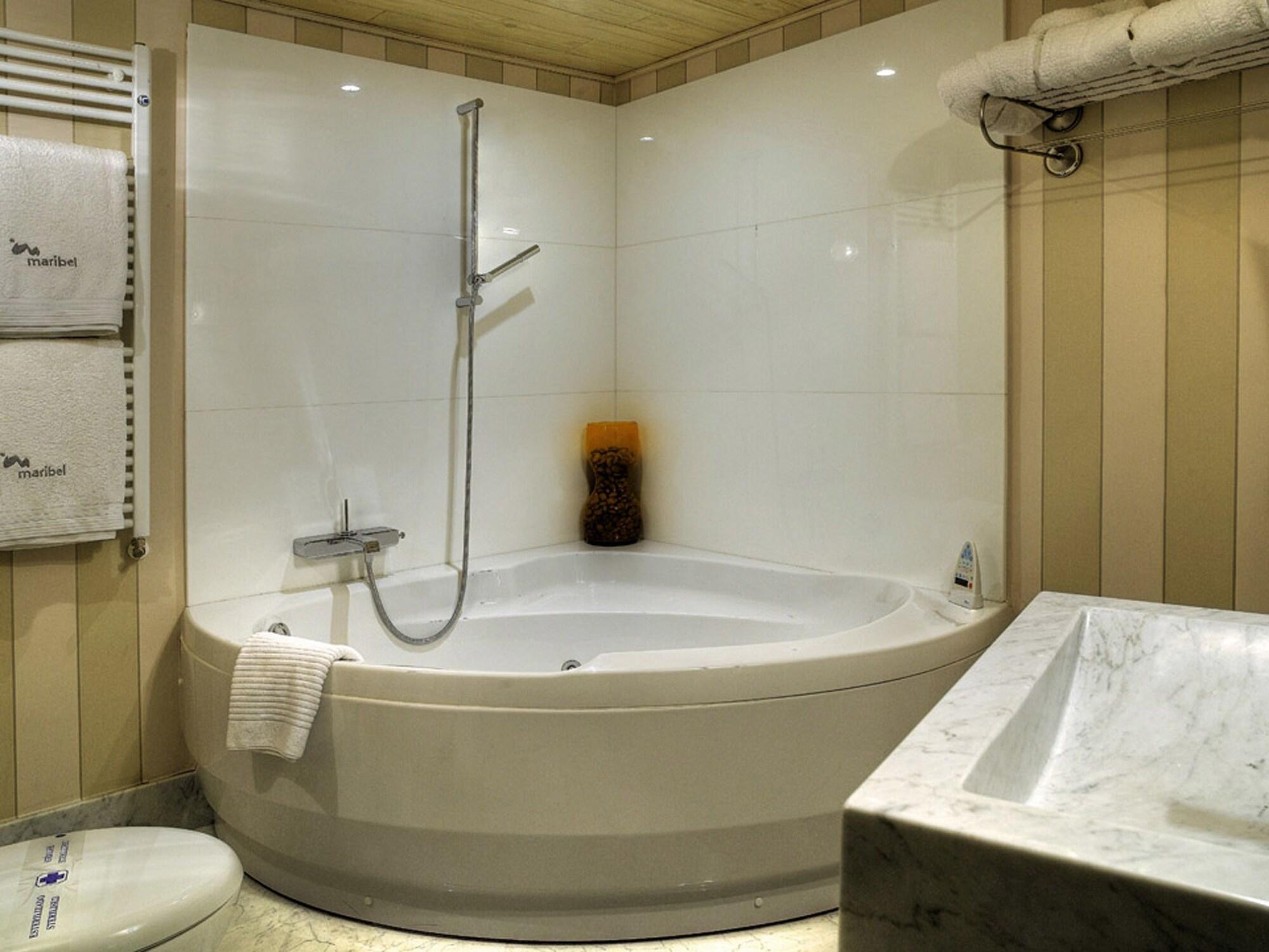 Hotel Boutique Maribel (Adults Only) Alquézar Esterno foto