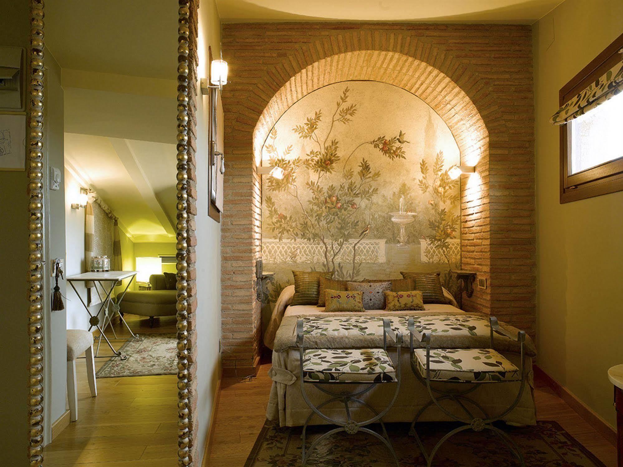 Hotel Boutique Maribel (Adults Only) Alquézar Esterno foto